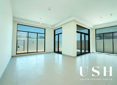 Premium Villa | Spacious 3 BR | Roof Top Acess