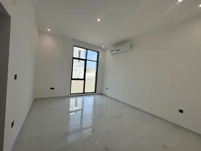 Brand New 4BR Villa | Private Majlis | Living