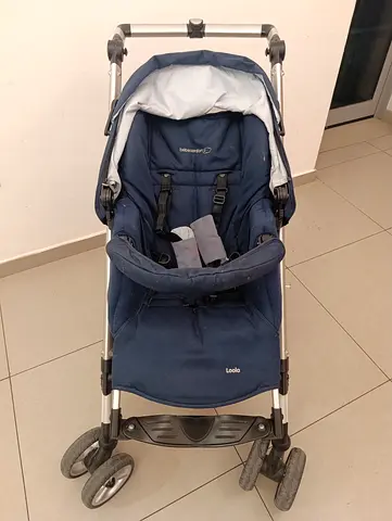 Used Britax B-Motion style navy stroller - good condition