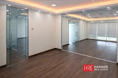 Unfurnished | Near the Metro Station | Spacious