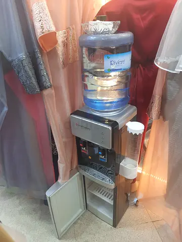 Water cooler