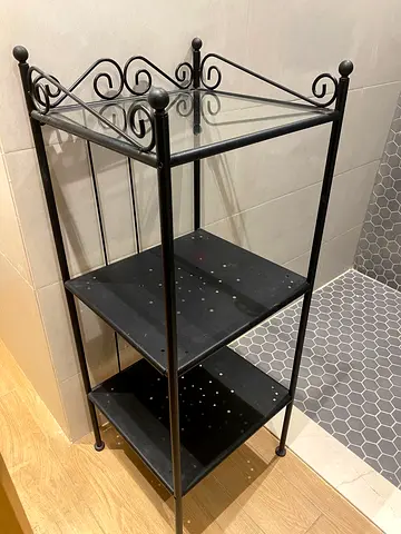 Vanity shelf