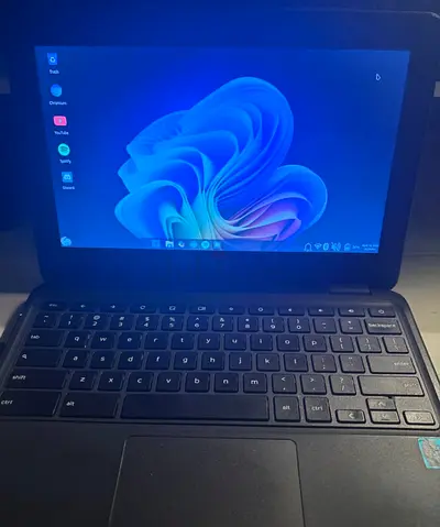 9TH gen Dell Laptop Windows 11 Office Use School Use