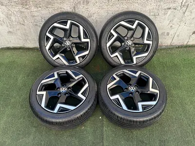 4x Original takeoff 2026 VW Golf 18” rims and tyres