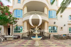Commercial Villa | 18 BR + 5 Majlis | Prime Location