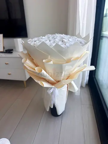 Artificial big flower bouquet fake white roses 175 cm