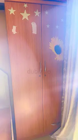 2 door wooden wardrobe