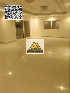 Villa for rent in Al Rumaila 1, Ajman, second line from the Corniche, consisting of 5 master bedroom