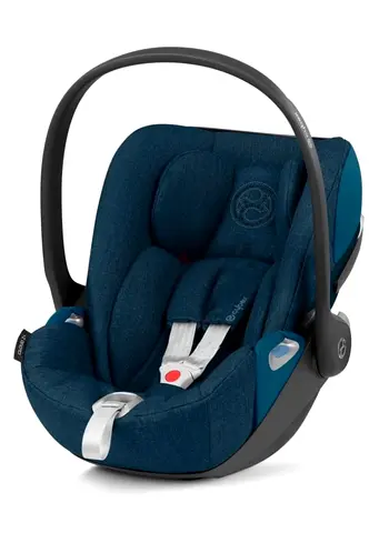 Cybex Cloud Z i Size carseat with isofix base