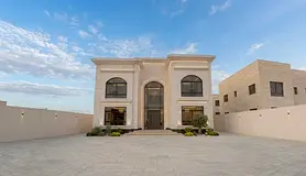 Luxury 6BR Villa | 2 Majlis | Dual Living Areas