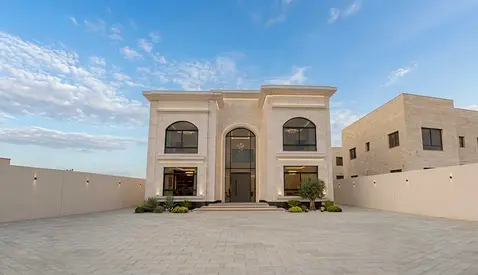 Luxury 6BR Villa | 2 Majlis | Dual Living Areas