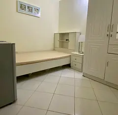 Partition for rent in France cluster for Executive male