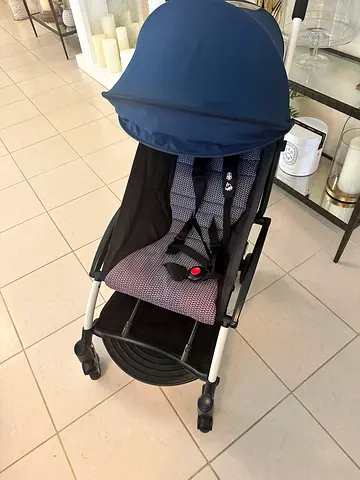 Yoyo stroller excellent cobdition