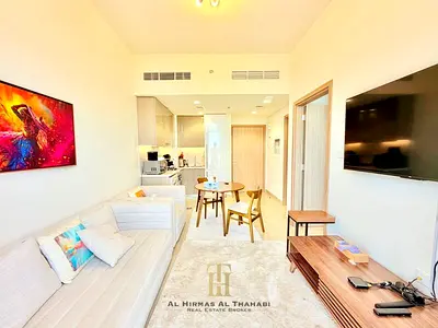 Stunning Apartment / Modern / Stylish Furniture