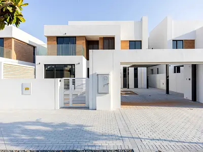Ready To Move In | Luxury Living | Prime Area