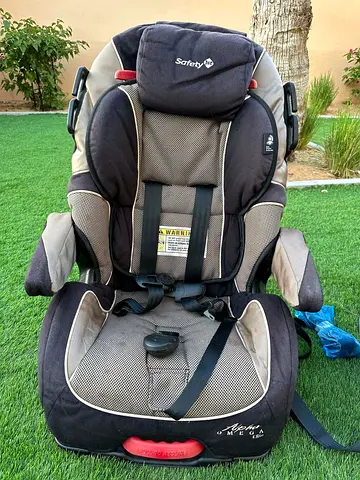 Infant car seat