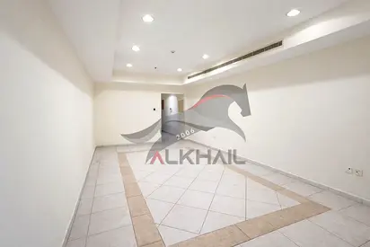 Vacant - Exclusive - P Sea Views - Easy Viewing - High Floor
