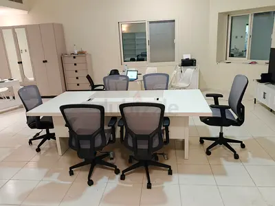 Office workstation table with 6 ergonomic mesh chairs - set