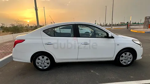 للبيع نيسان صني موديل 2023 خليجي المسعود رقم 3