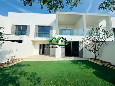 Luxurious 3B+M+S Villa | Move-In Ready | Vacant Now
