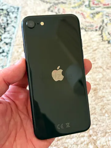 iPhone SE 64gb 2nd gen 2022