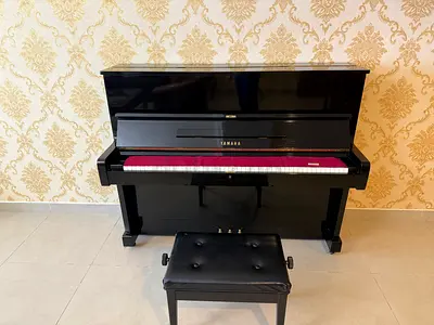Yamaha U1 Upright Piano | Nippon Gakki | Excellent Condition | Tuned