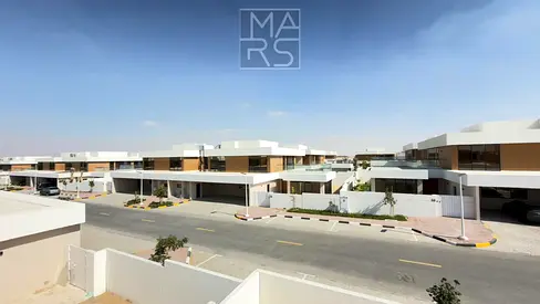 🏡 Standalone Villa for Sale – Phase 2: A great opportunity to own a luxurious standalone villa in a premium residential community, designed for fami