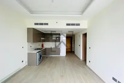 Fitted Kitchen | BLVD View | Available Now