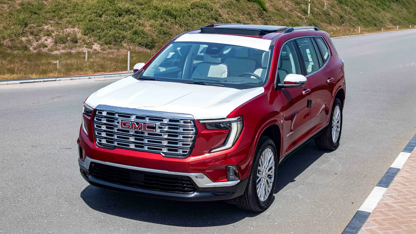 GMC Acadia 2024 — photo 1 of 18