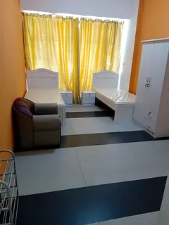 Discount Offer! Bed Space For Executive with attached Bath