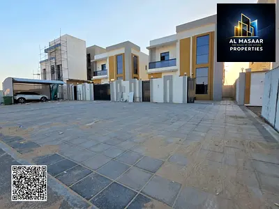 Luxury villa for sale, including registration fees, on a main street – freehold for all nationalities and a prime location opposite the mosque.
