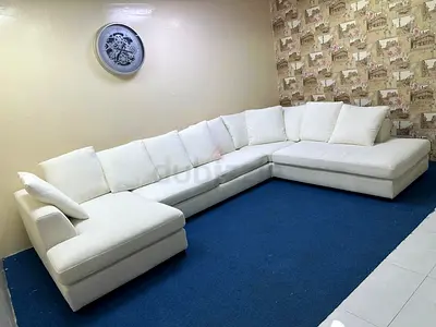 Amazing condition the one brand Kingston Ushape sofa