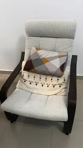 Relaxing armchair