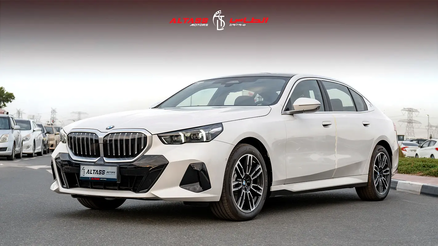 BMW 5-Series 2026 — photo 1 of 19