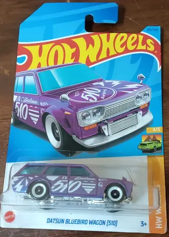 Hot wheels Datsun Bluebird Wagon