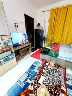 A fully furnished studio is available for monthly rent, including all bills, in Al Nuaimiya 2 on Kin