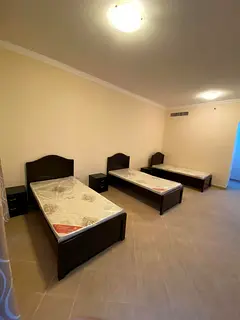 Huge master room available for rent in Al Barsha 1 (MOE)