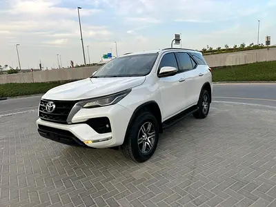 TOYOTA FORTUNER GXR V6 4.0L GCC CAR FIRST OWNER CAR GOOD CONDITION