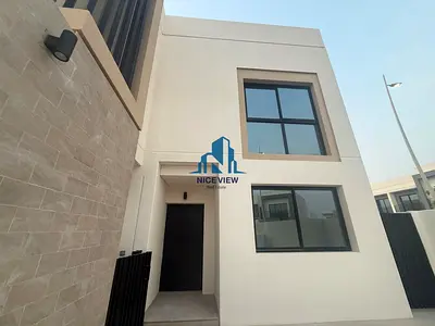 The Dahlias | 2 Bedroom Townhouse | Prime Location