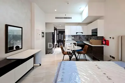 Furnished Studio | Prime Location | Vacant