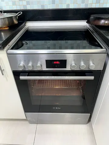Bosch Series 4, freestanding electric cooker, stainless steel HKR39C250 , DELIVERY + WARRANTY