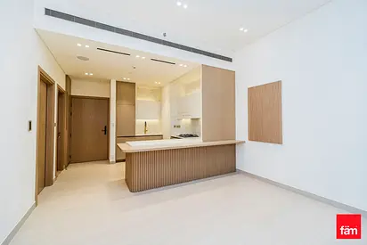 Stylish Pool View Unit with Private Pool