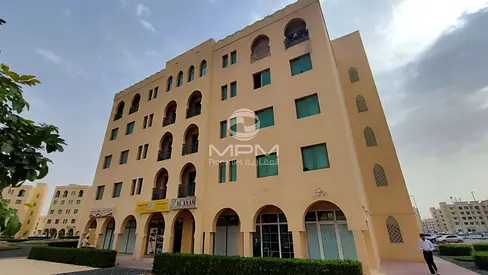 Retail Shop for Rent Warsan First