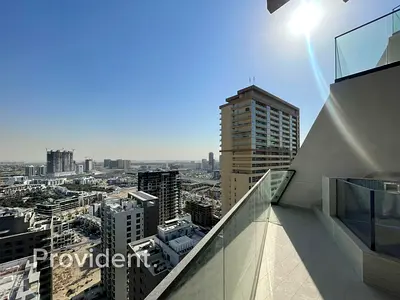 High Floor | Jacuzzi | Smart Home | Prime Location