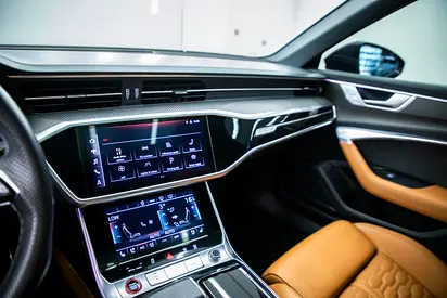 صورة 9 لـ 2022 AUDI RS6