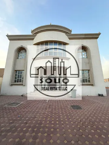 Detached villa in Saih Al Ghab, prime location