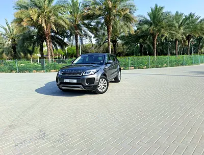 Lady Driven - Range Rover Evoque 2018 - GCC Specs - Zero Accident - Full Service History