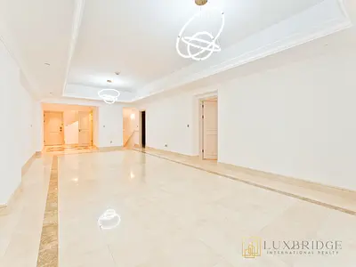 Vacant | Renovated | 3 Floors| Spacious
