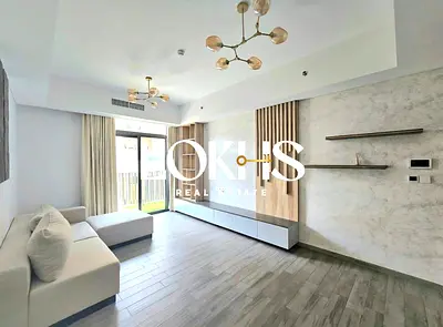 Corner Unit I Rented I Large Layout