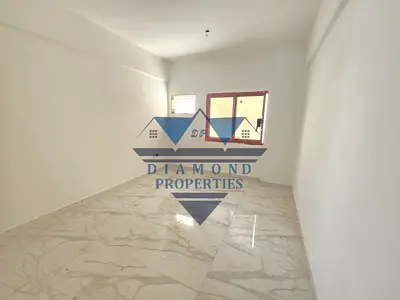 Very hot offer for limited time spacious and neat and clean flat family building 1bhk whith balkany and two big washrooms in abushagara